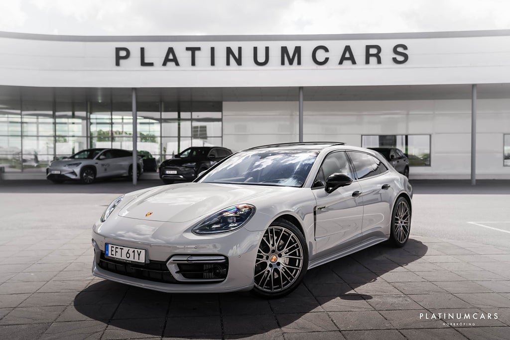 Porsche Panamera 4 E-Hybrid Sport Turismo PDK Platinum EDT / LEASEBAR