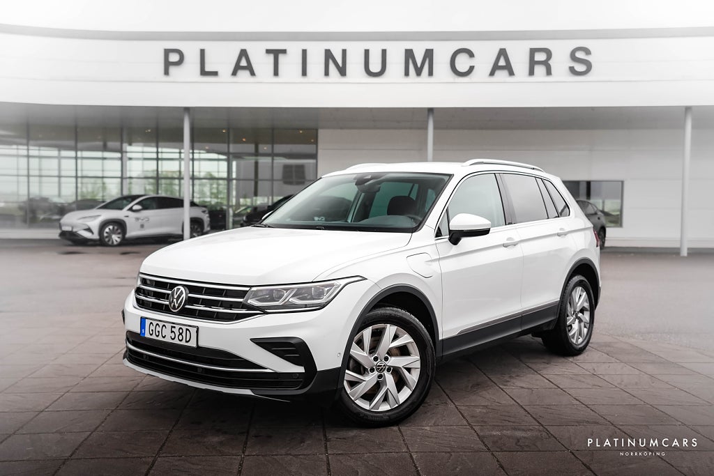 Volkswagen Tiguan eHybrid 1.4 TSI DSG 245hk / Elegance / V-hjul / Matrix