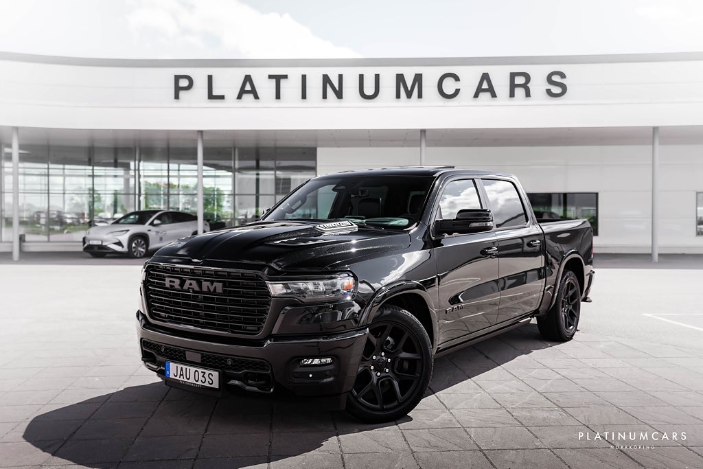 RAM 1500 Laramie Night Premium 2026 / NYA MOD/ LEASEBAR