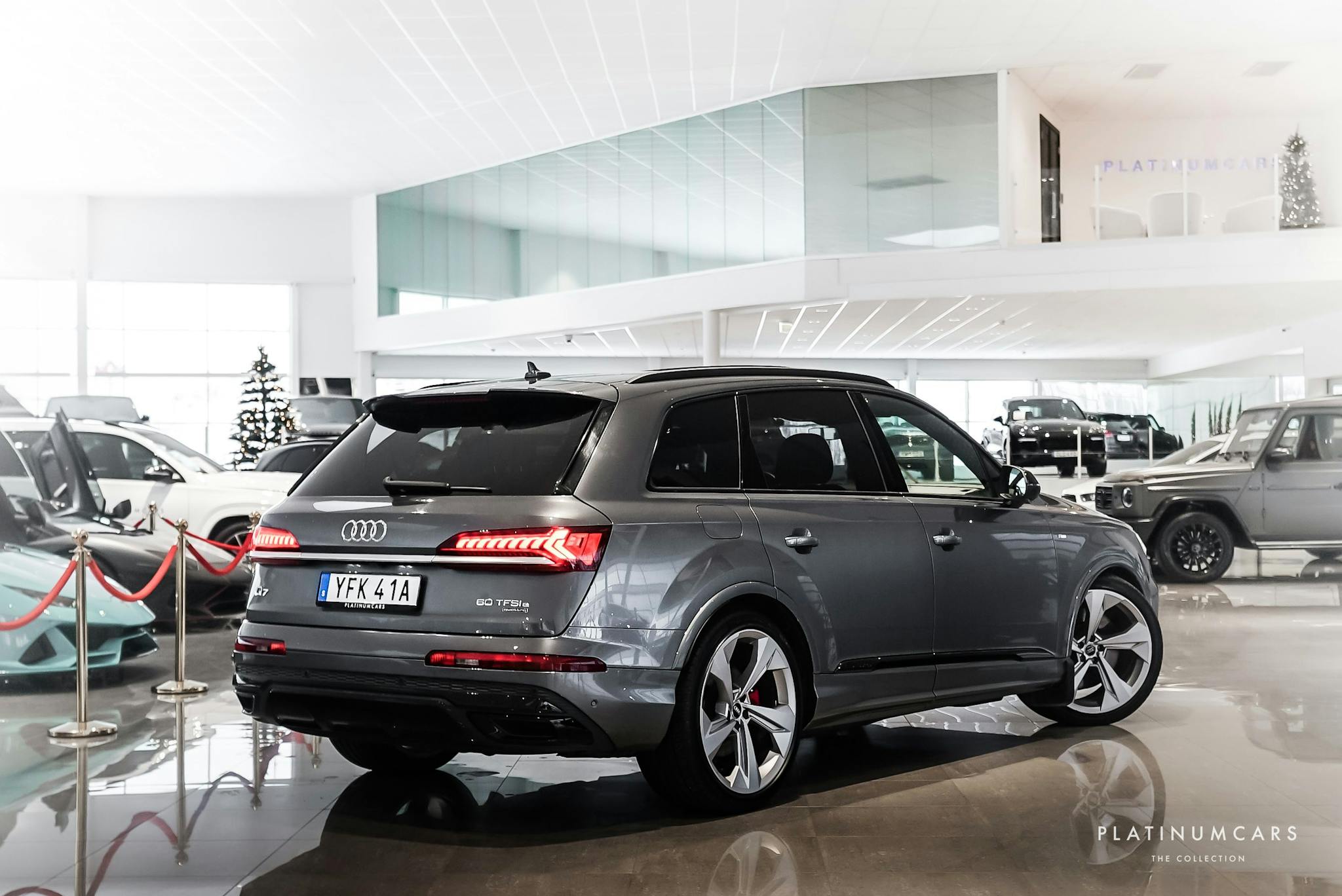 Audi Q7 60 TFSI e Q S-Line 456hk / Optik / Drag / BOSE / HUD