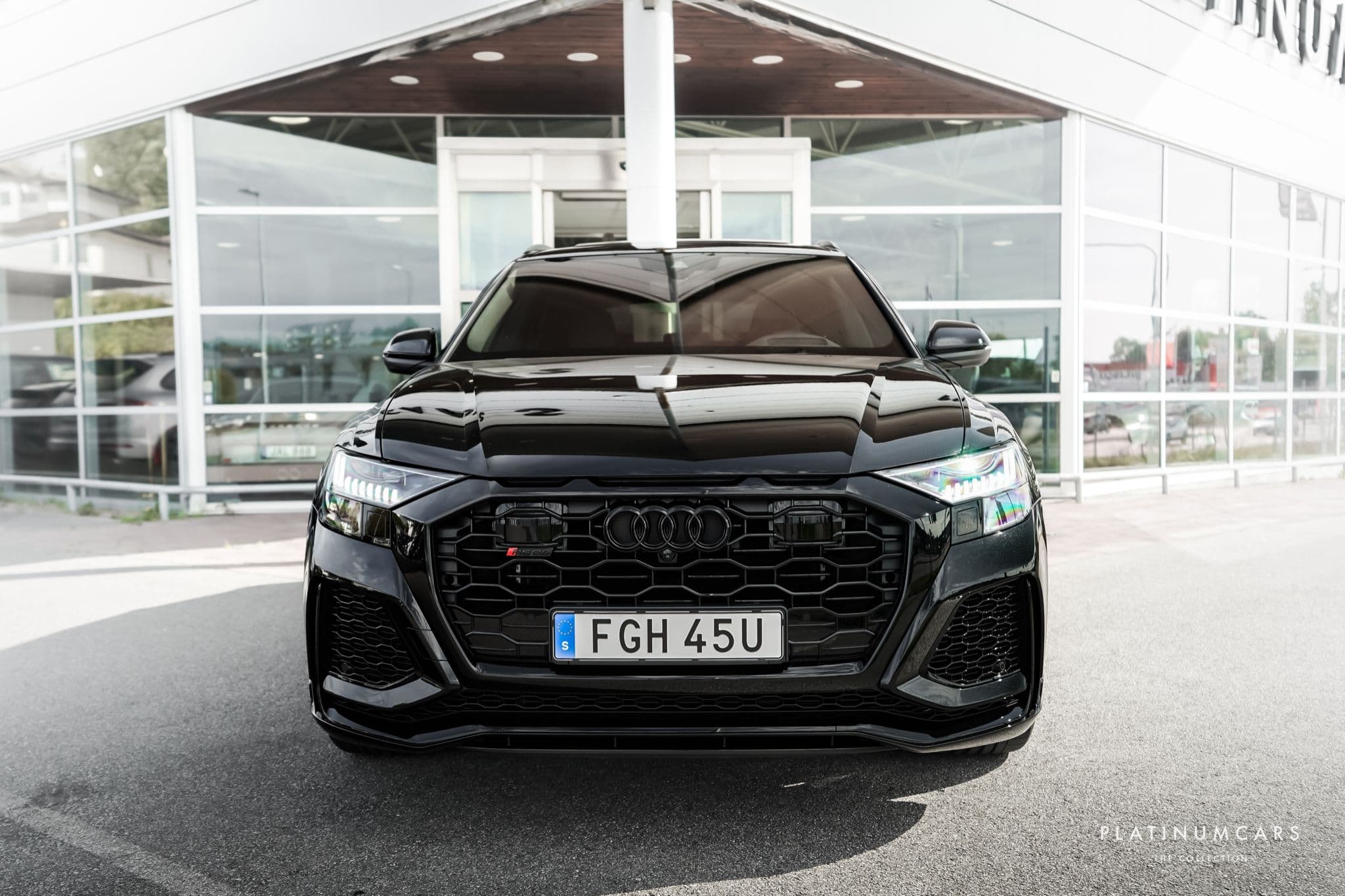 Audi RSQ8