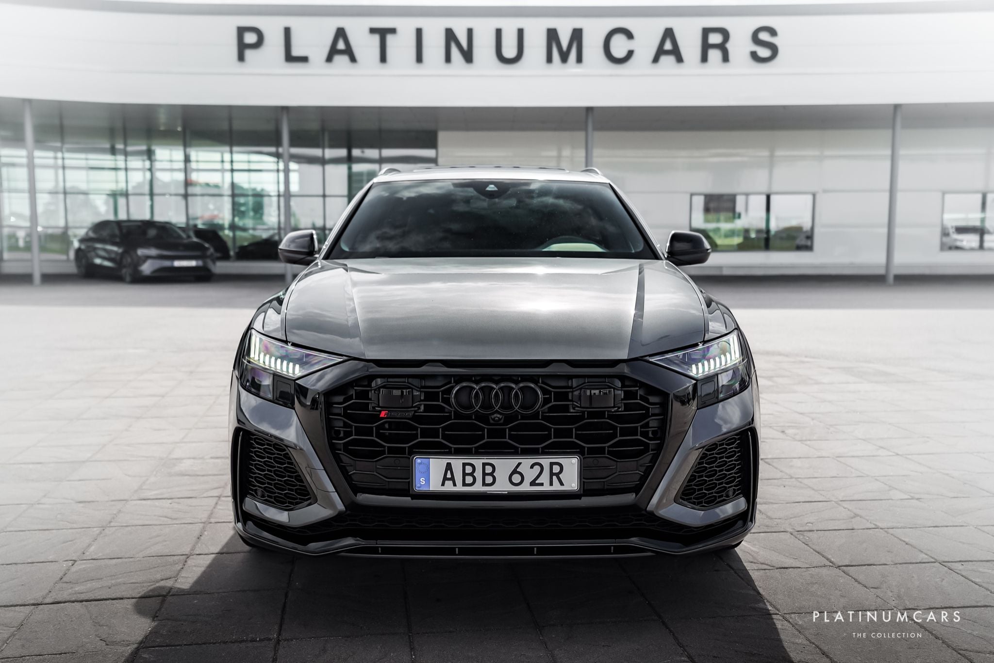 Audi RSQ8