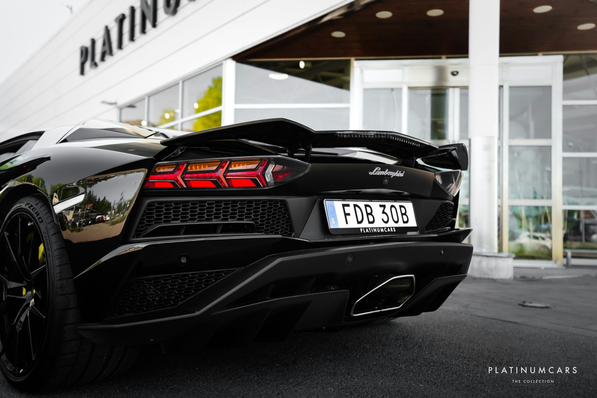 Lamborghini Aventador