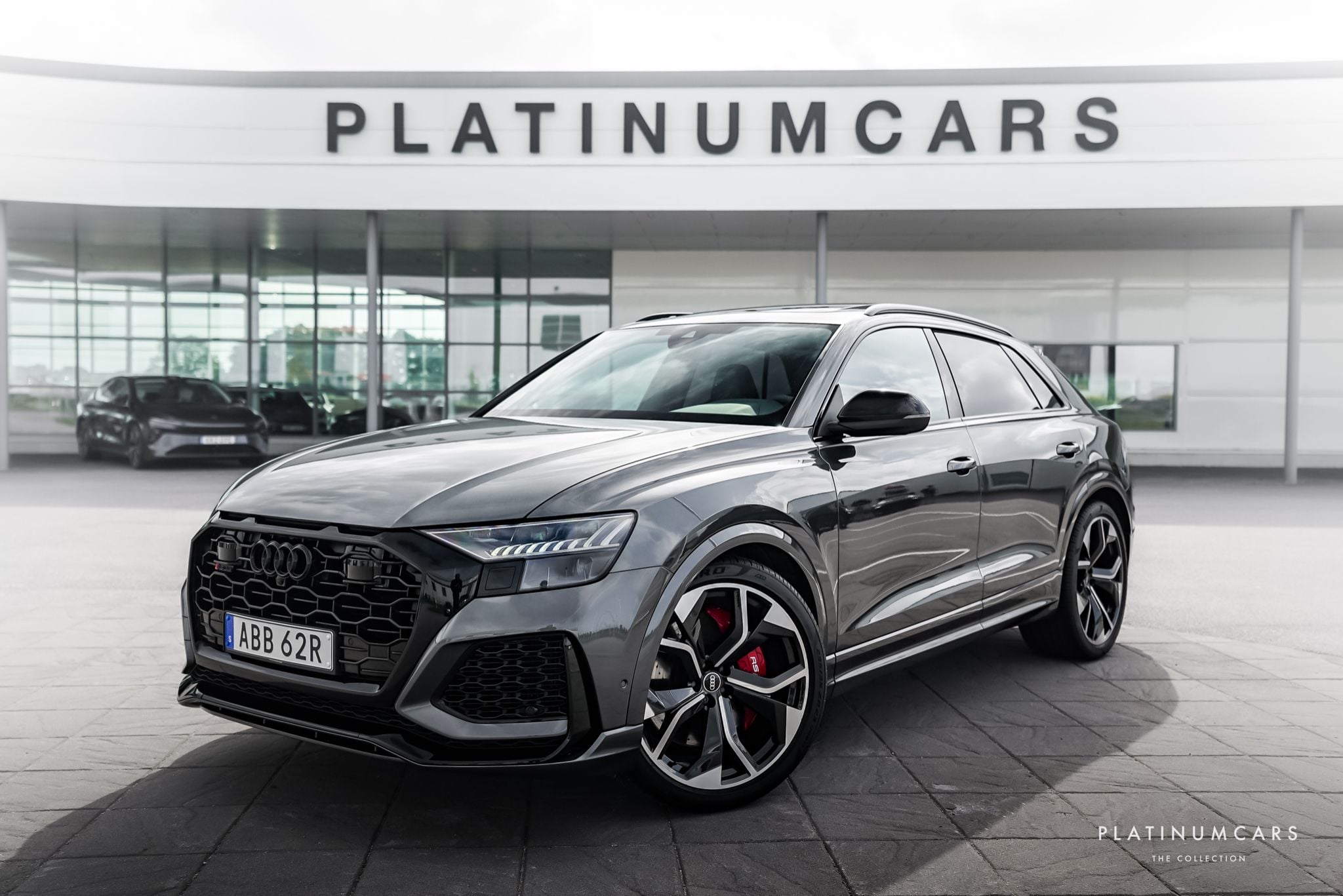 Audi RSQ8