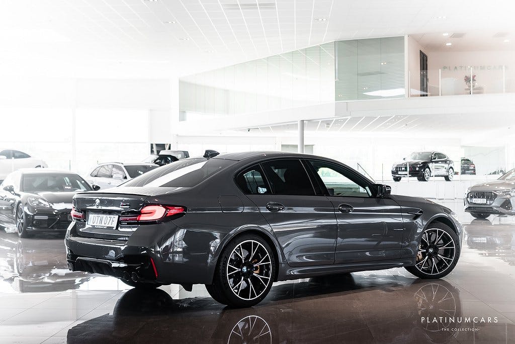 BMW M5 Competition 625hk / Sv.såld / Kolfiber / Låga mil