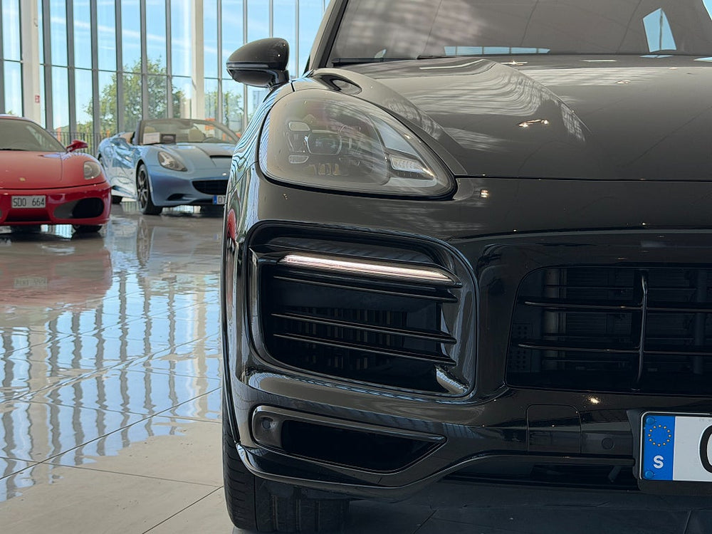 Porsche Cayenne E-Hybrid 462 hk / PLATINUM / PASM / PDLS / 360° / PANO
