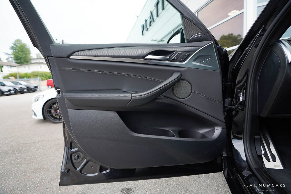 BMW X4M Competition 510hk 2025 / HUD / H&K / Drag