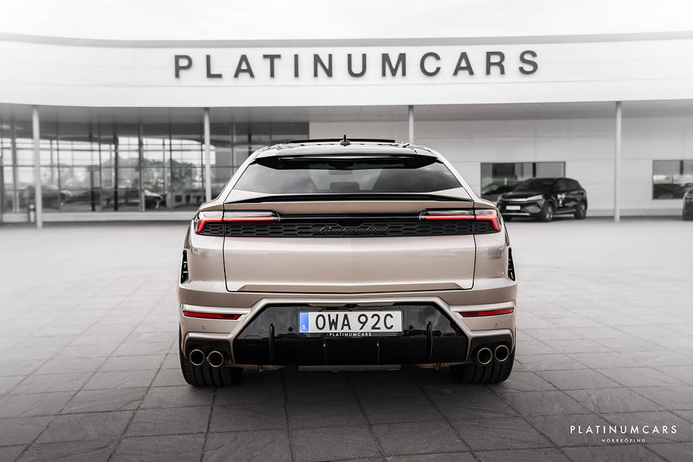 Lamborghini Urus SE 800hk / Ad Personam / LEASEBAR / Akrapovic