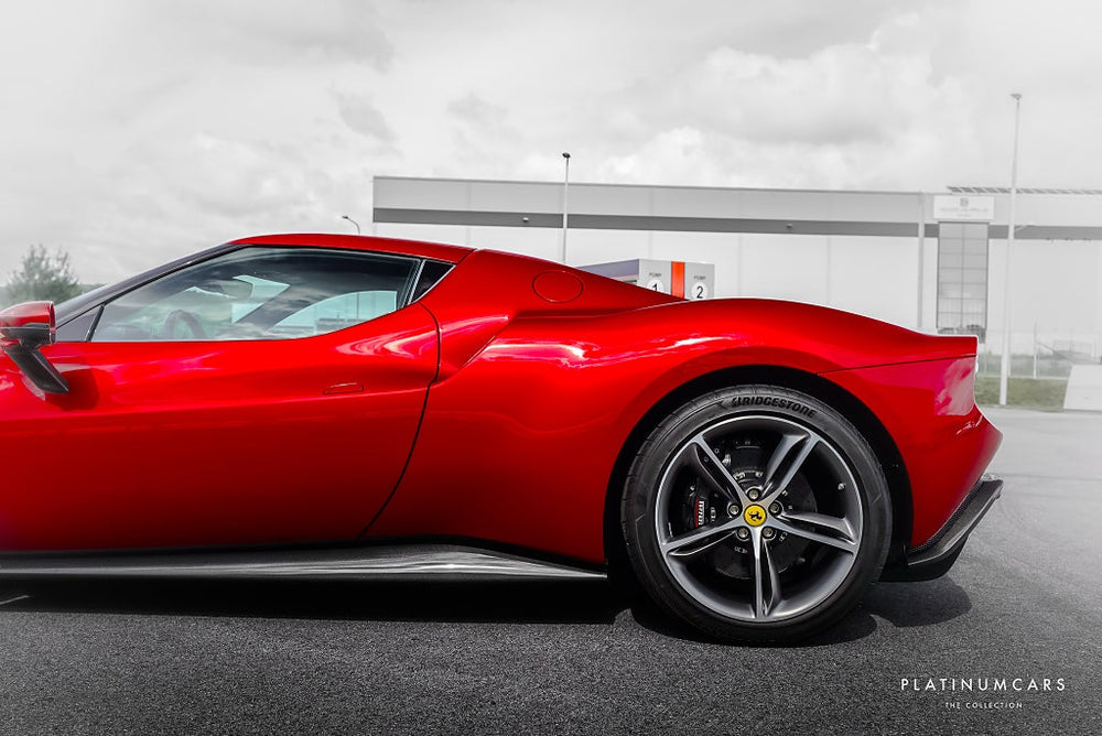 Ferrari 296 GTB 830hk  / NYPRIS 4,7 MILJ / SE SPEC!