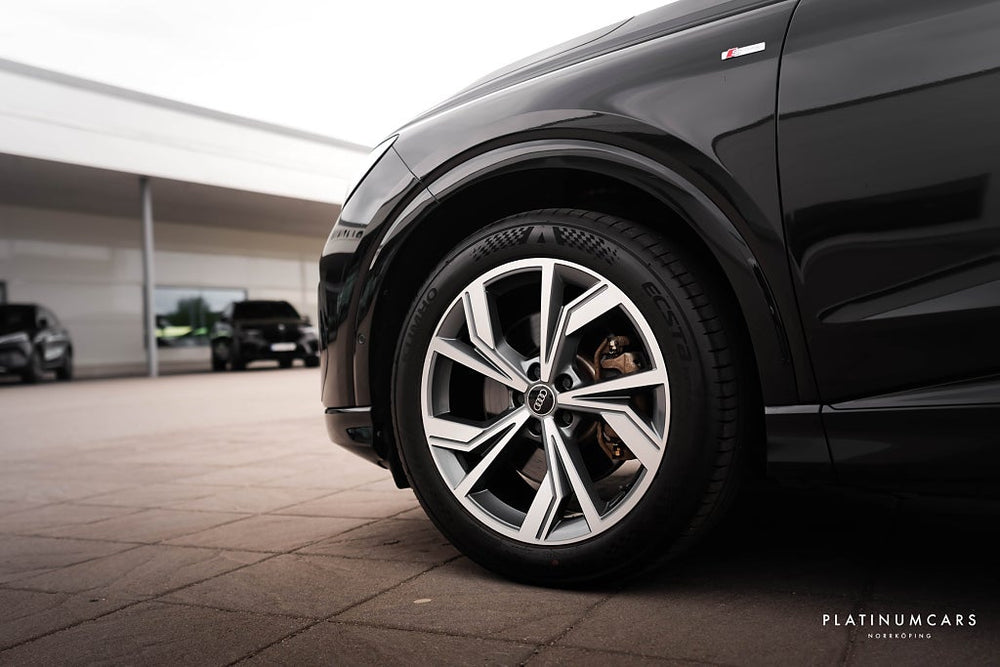Audi Q4 40 Sportback e-tron S Line 204hk / Optik / Pano