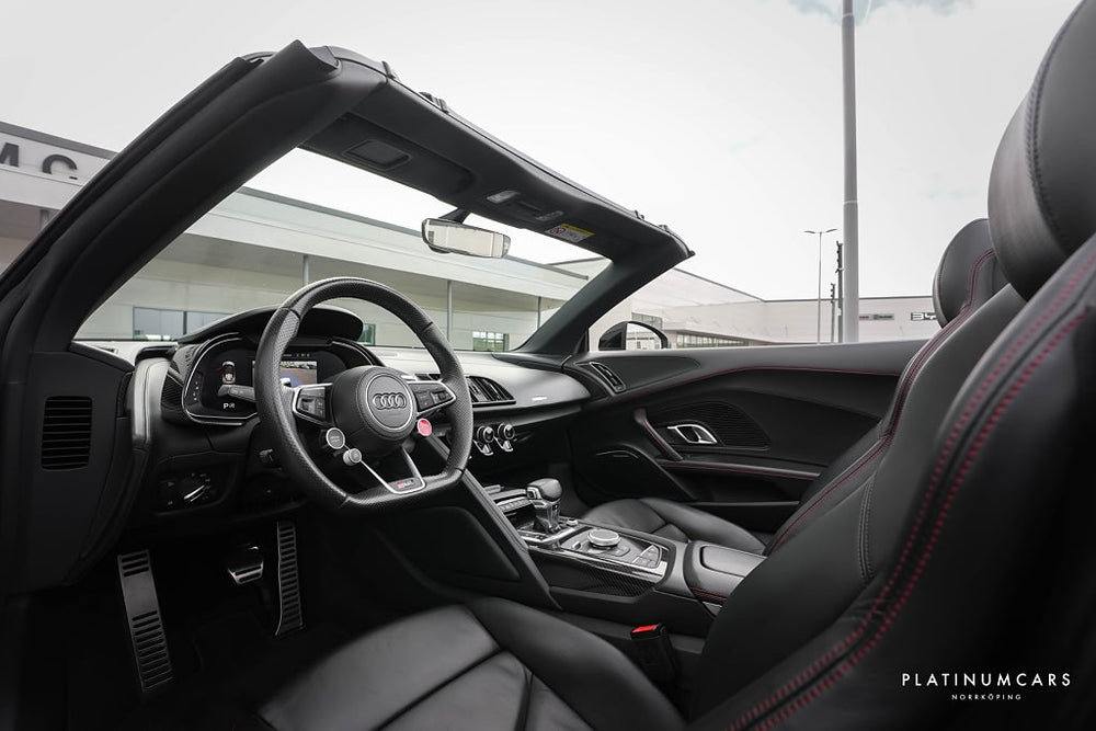 Audi R8 Spyder V10 Performance Q 620hk / B&O / Kolfiber