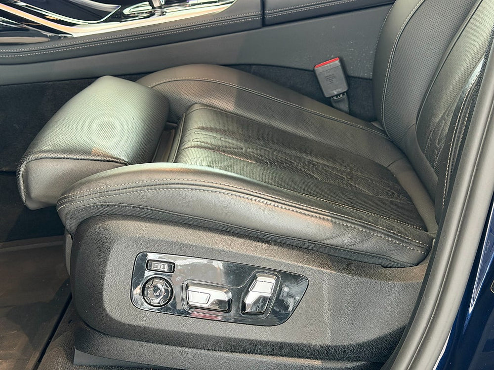 BMW X7 M50i xDrive 530hk / 7-sits / H&K / HUD / Night / Drag