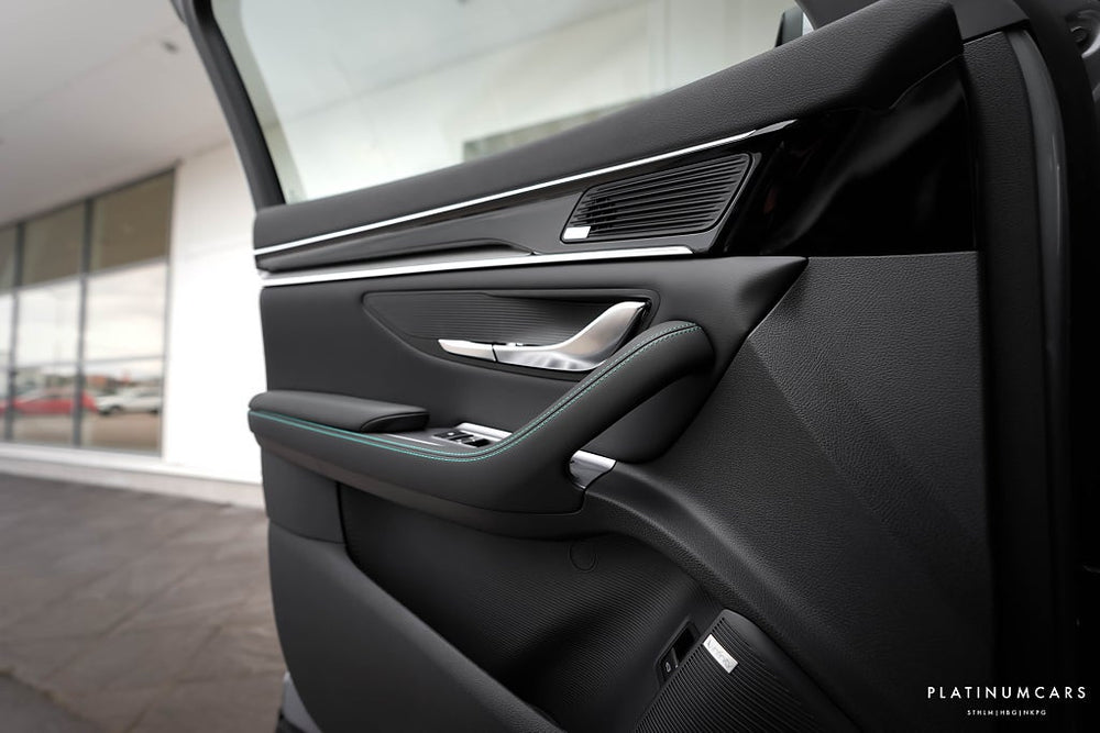 BYD SEAL U DM-i plug-in PHEV / Platinumcars Black Edition