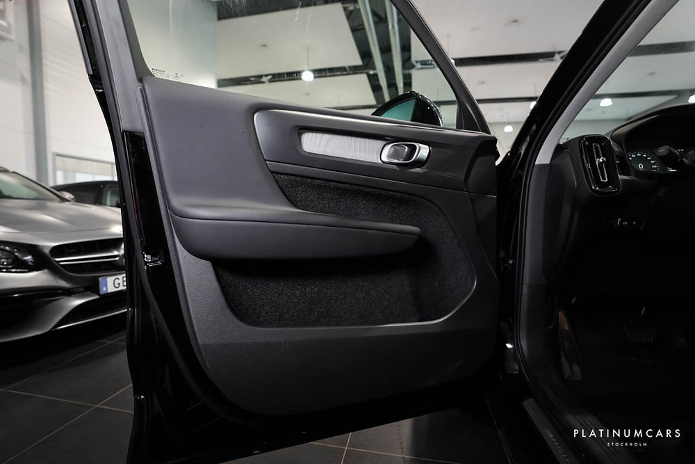 Volvo XC40 Recharge T5 Inscription / LEASEBAR / Värmare