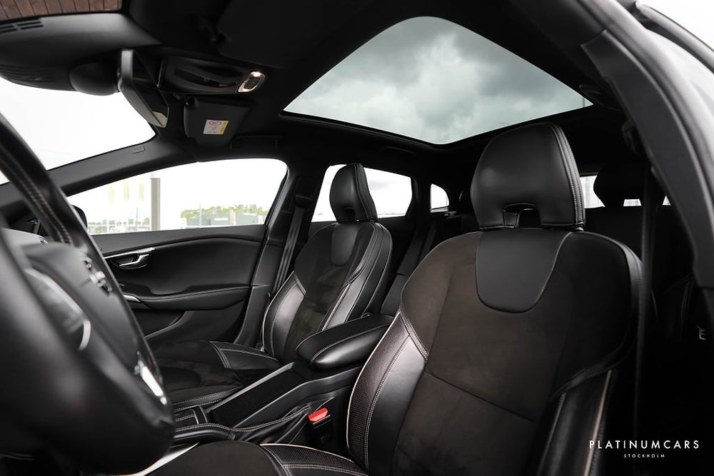 Volvo V40 D4 R-Design Polestar / Sv.Såld / Värmare / Pano