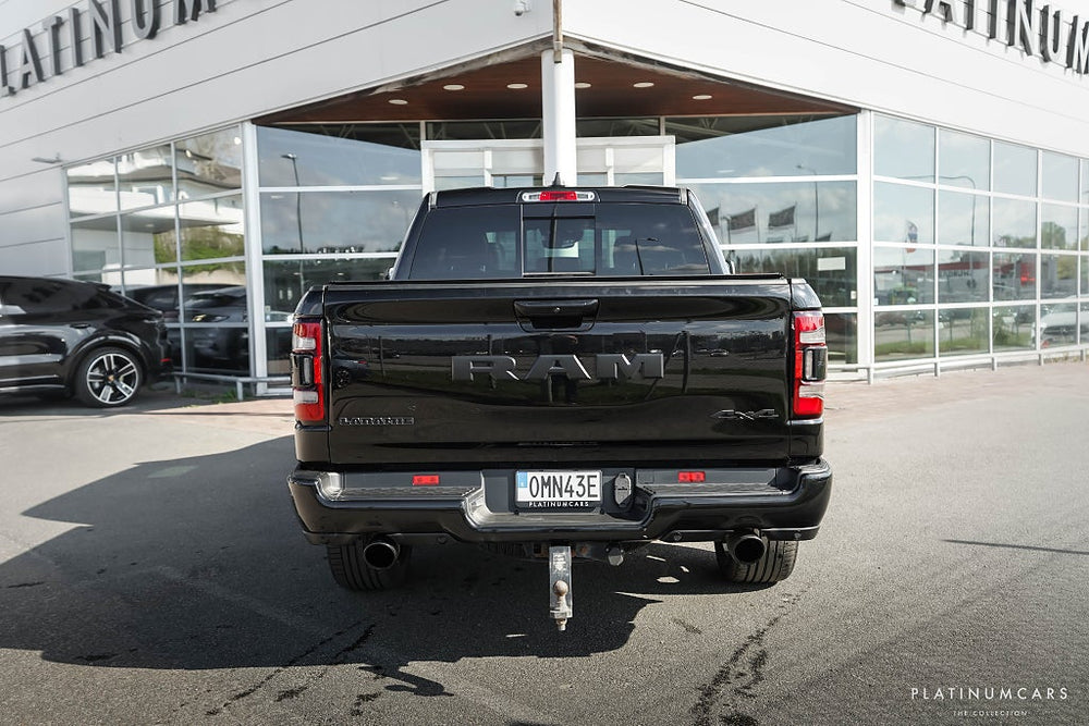 Dodge RAM 1500 Laramie Night EDT / H&K / Pano / Flaklock