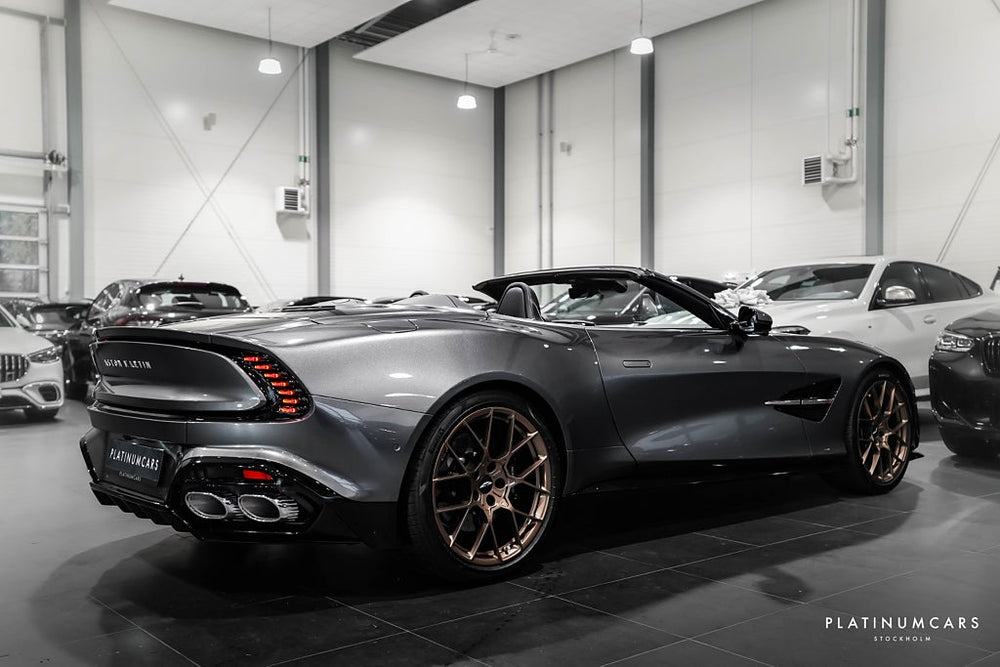 Aston Martin Vanquish Volante V12 835hk 2026