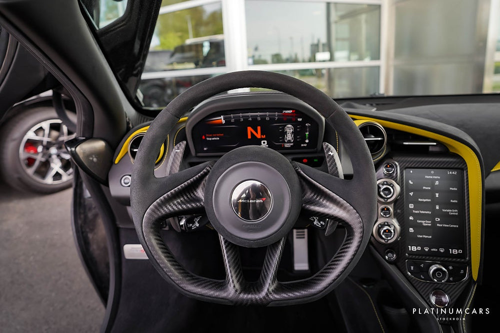 McLaren 720S Performance / B&W / Carbon / Lift / Extended Warranty