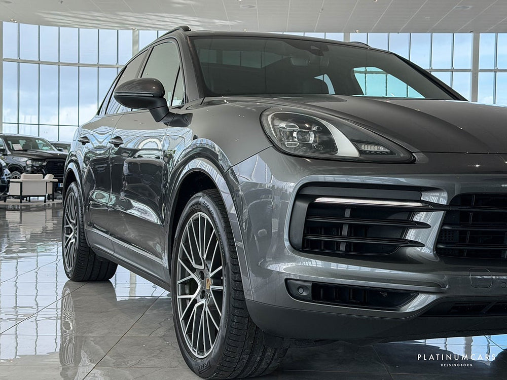 Porsche Cayenne E-Hybrid TipTronic S 462hk / Sv.såld / HUD / BOSE
