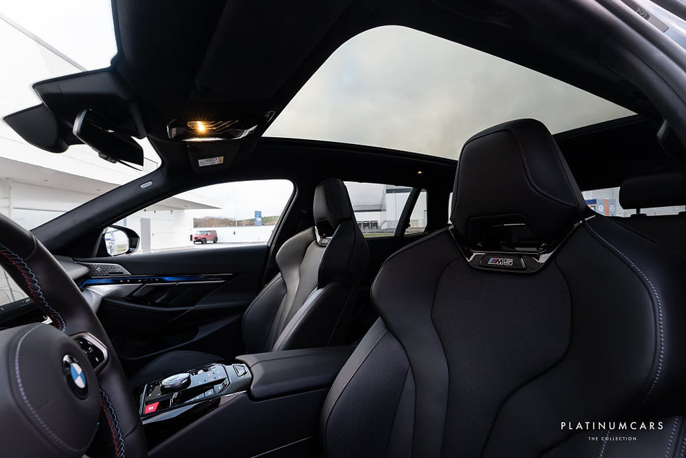 BMW M5 Touring xDrive 727hk / LEASEBAR / Sv.såld / SPEC