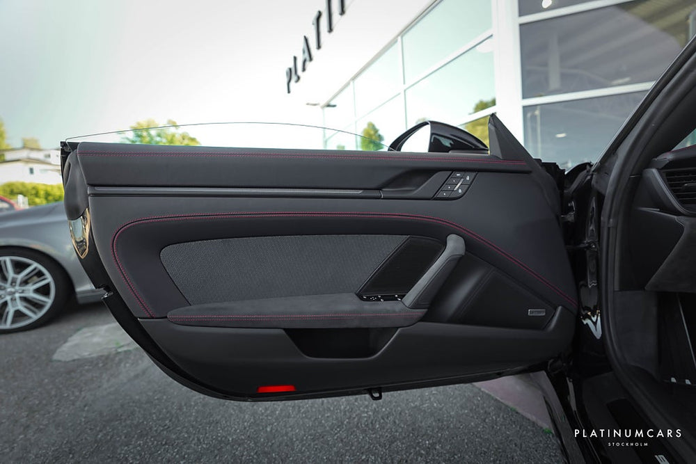 Porsche 911 992 Targa 4 GTS PDK 2026 / Kolfiber / Lift / Matrix