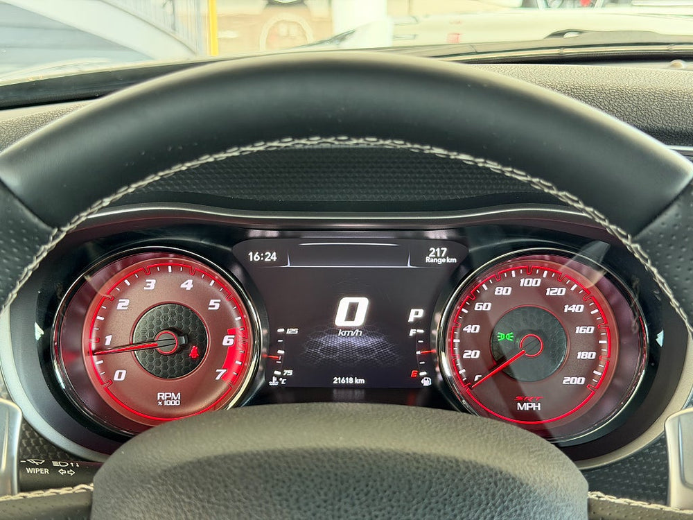 Dodge Charger SRT HELLCAT 6,2L HEMI 717hk / HiFi / Backkamera / Navi