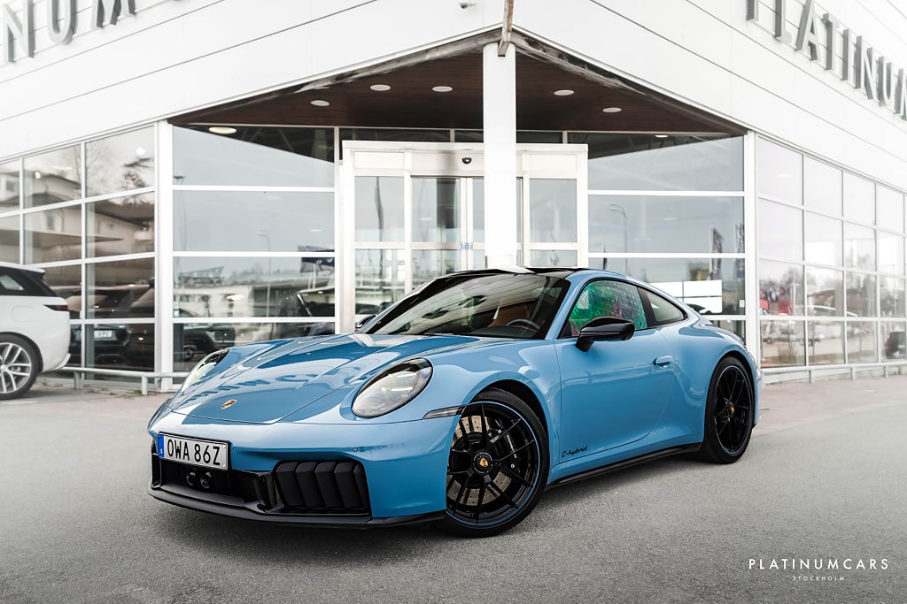 Porsche 911 Carrera 4 GTS 992.2 Carrera 4 GTS / Sonderwunsch / PTS / UNIK