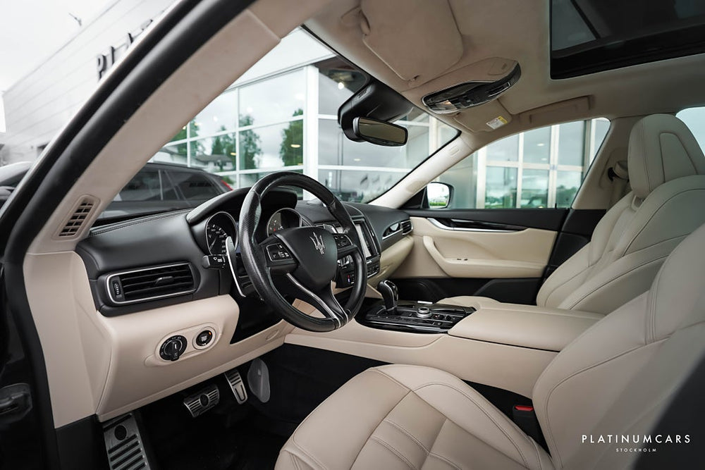 Maserati Levante S 430hk / Sv.Såld / Premium / Pano