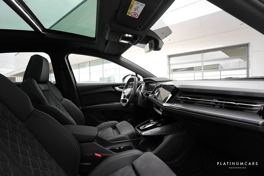 Audi Q4 40 Sportback e-tron S Line 204hk / Optik / Pano