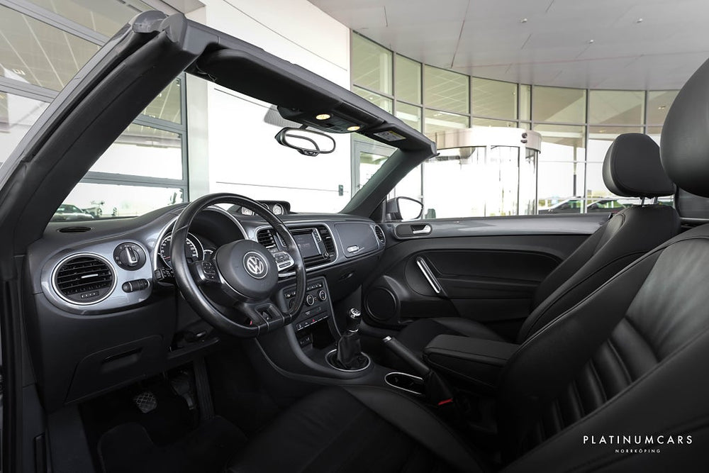 Volkswagen Beetle Cabriolet 1.2 TSI 105HK / Låga mil
