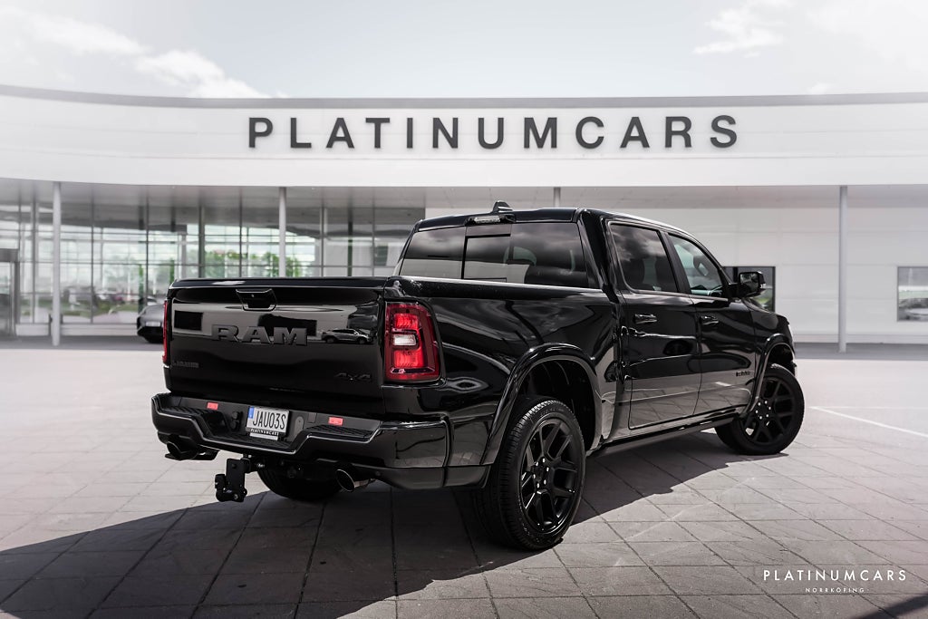 RAM 1500 Laramie Night Premium 2026 / NYA MOD/ LEASEBAR