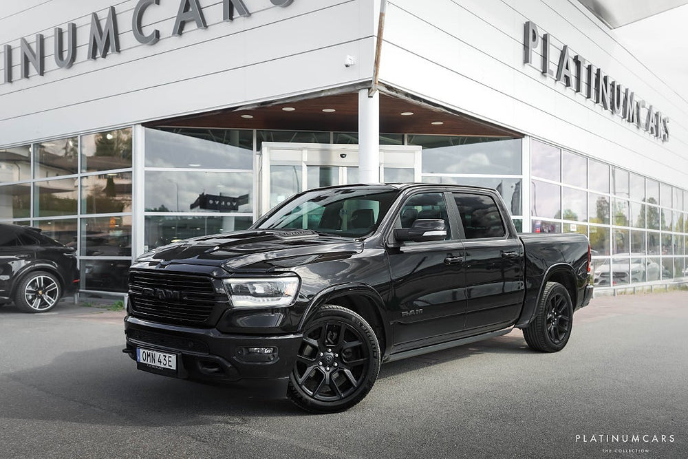Dodge RAM 1500 Laramie Night EDT / H&K / Pano / Flaklock