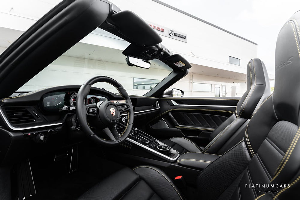 Porsche 911 992 Turbo S Cab PDK 650hk 2024 / Sv.såld