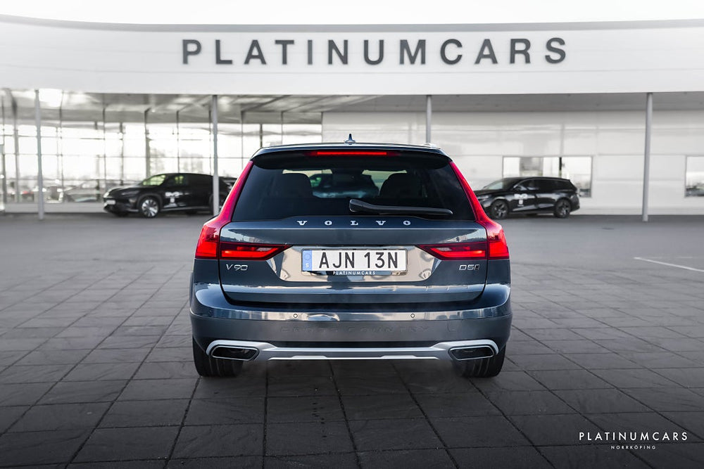 Volvo V90 Cross Country D5 AWD Advanced 235hk / Pano / H&K / 360 / VOC