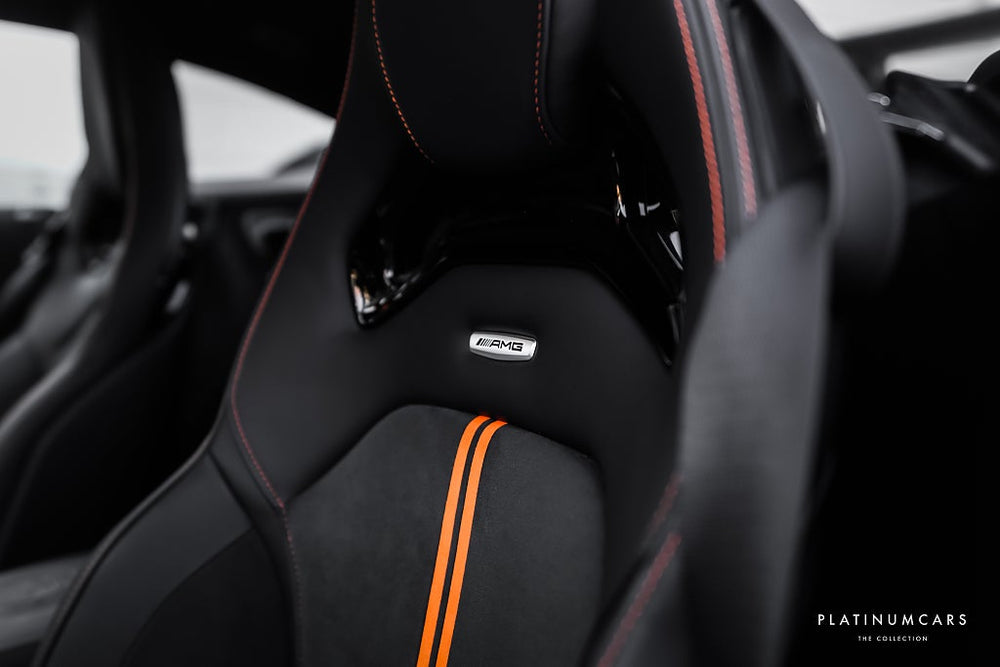 Mercedes-Benz AMG GT BLACK SERIES 730HK / Carbon / Sv.såld
