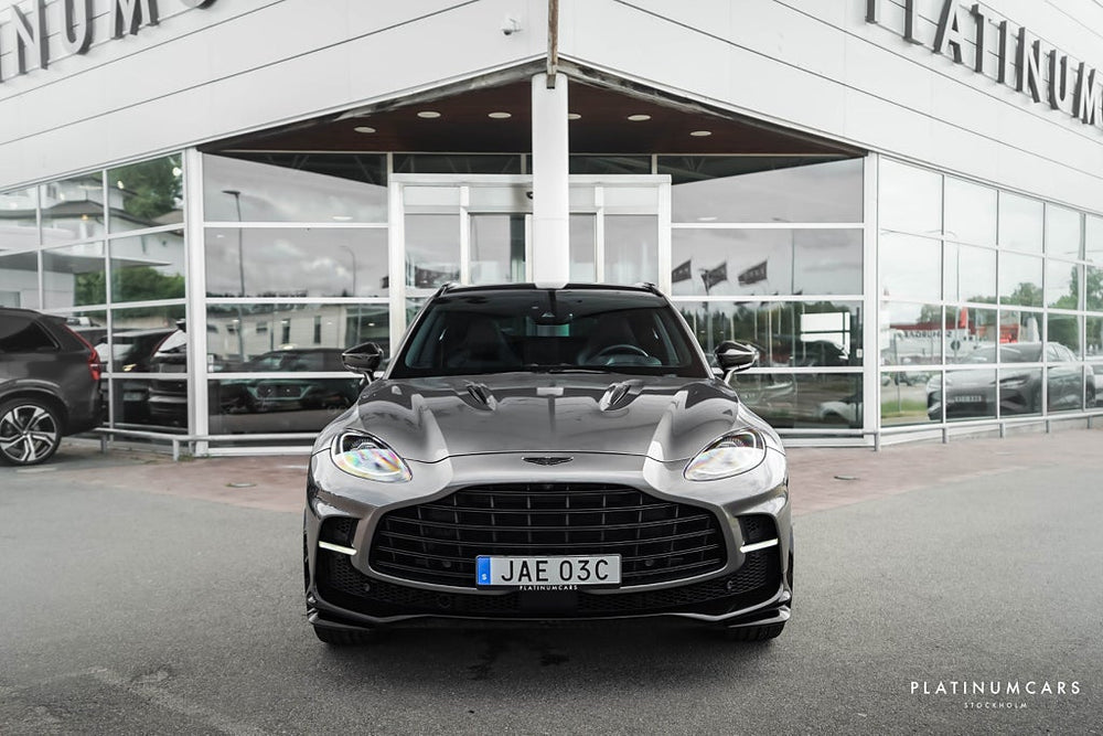 Aston Martin DBX707 707 4.0 V8 707HK / LEASEBAR / Carbon / Sv.Såld