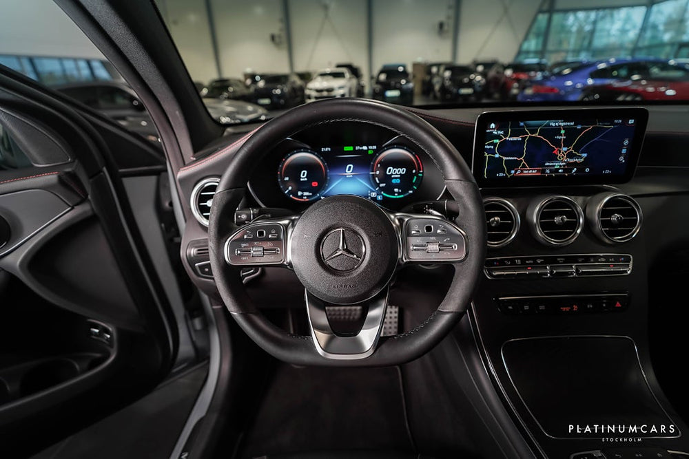 Mercedes-Benz GLC 300 e Coupé 4MATIC AMG / 360° / Taklucka / Värmare
