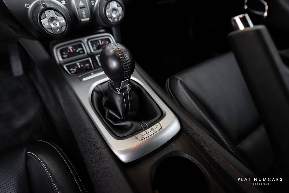 Chevrolet Camaro SS Manuell 6.2 V8 432hk / HUD / Boston / Låga mil