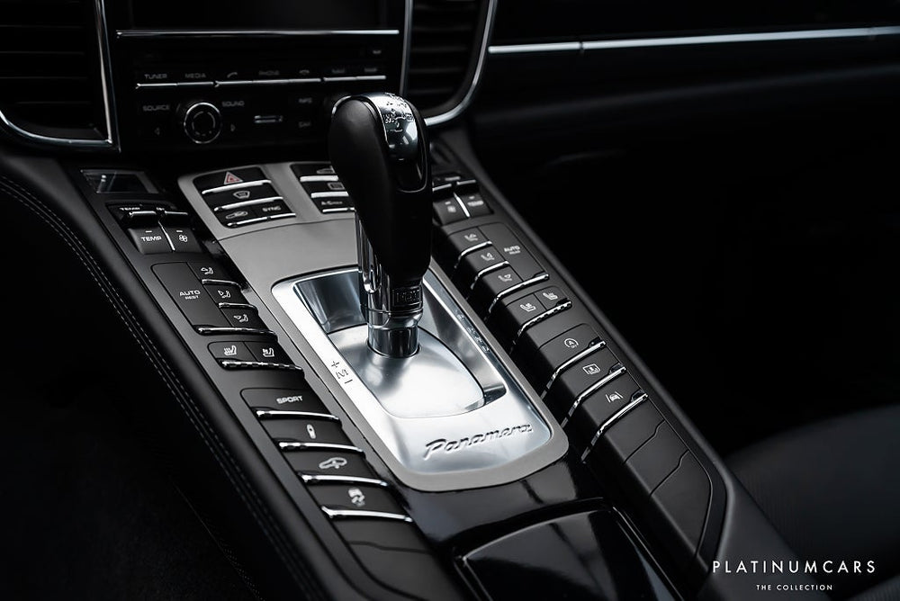 Porsche Panamera Turbo PDK 520hk / Taklucka / Burmester