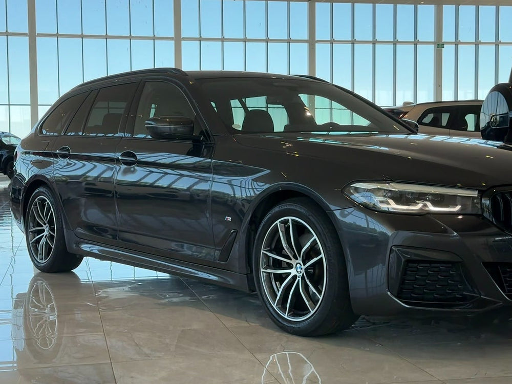 BMW 520d xDrive Touring 190hk M Sport / Connected / Drag / HiFi