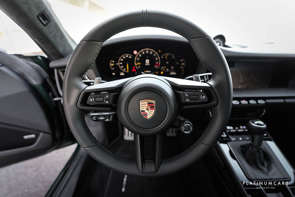 Porsche 911 992 GT3 Touring PDK 510hk 2026 / 100 mil / Sv.såld