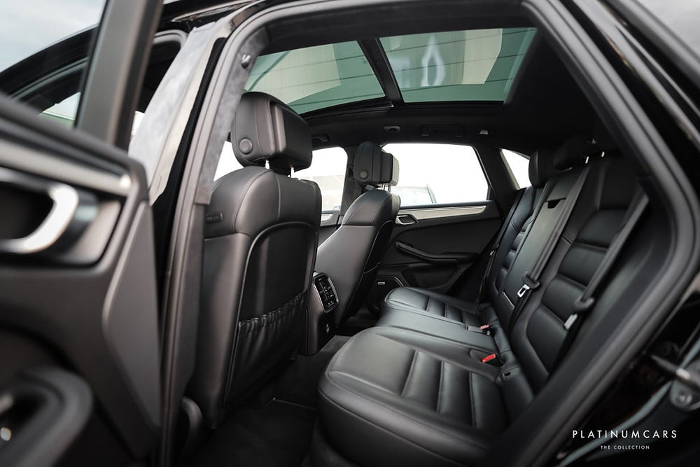 Porsche Macan Turbo PDK 440hk / Sv.såld / SportDesign
