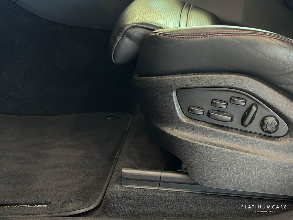 Porsche Cayenne E-Hybrid Coupé Platinum EDT / SportDesign / PTS / SPEC