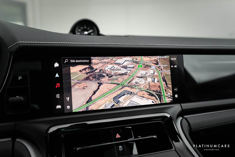 Porsche Panamera 4 E-Hybrid PDK 470hk 2024 / Pepita / Sv.såld