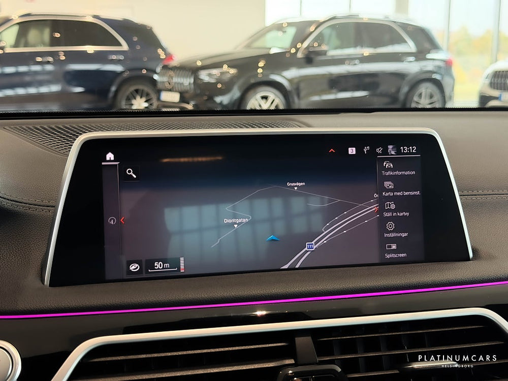 BMW 745e Steptronic M-Sport 394hk / Sv.såld / HUD / H&K