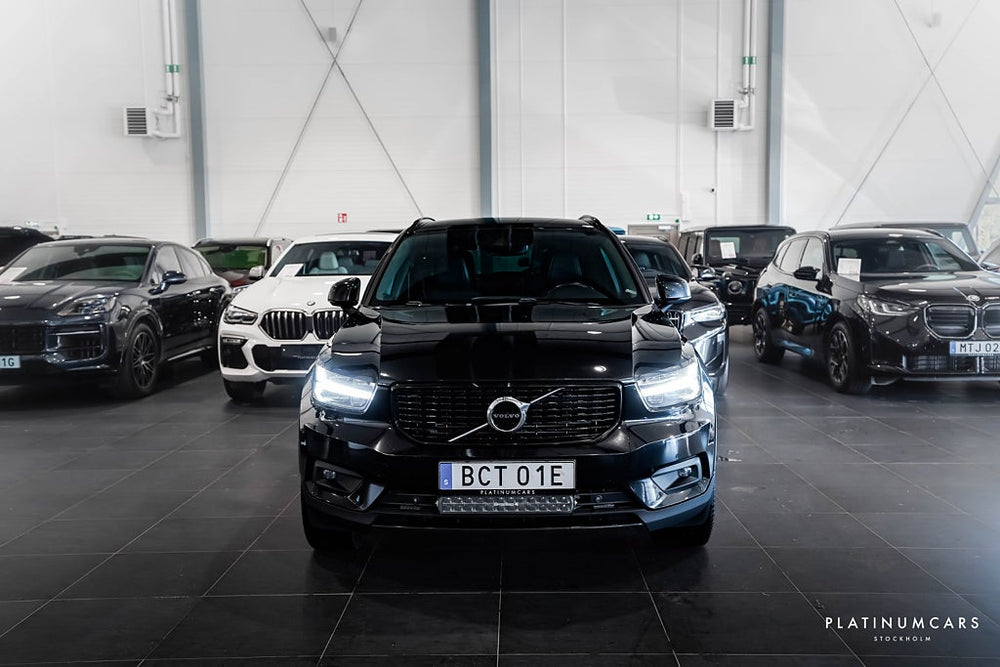 Volvo XC40 T5 Recharge R-Design / LEASEBAR / Värmare / Dragkrok