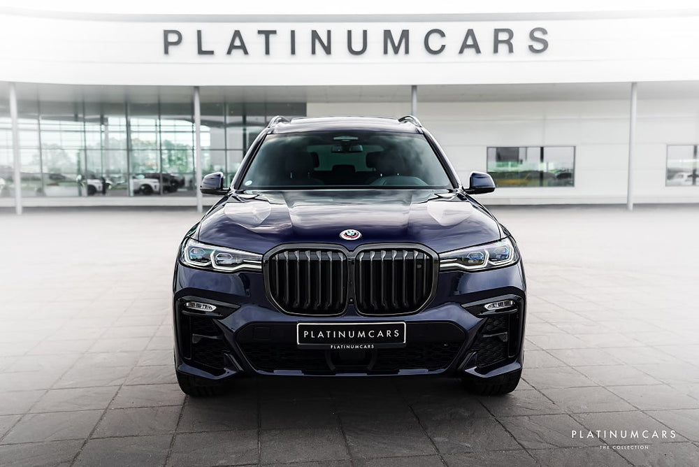 BMW X7 M50i xDrive 530hk / 7-sits / H&K / HUD / Night / Drag