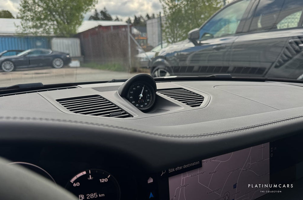 Porsche 911 992 Carrera 4 GTS PDK 480hk 2024 / Aero / 18-vägs