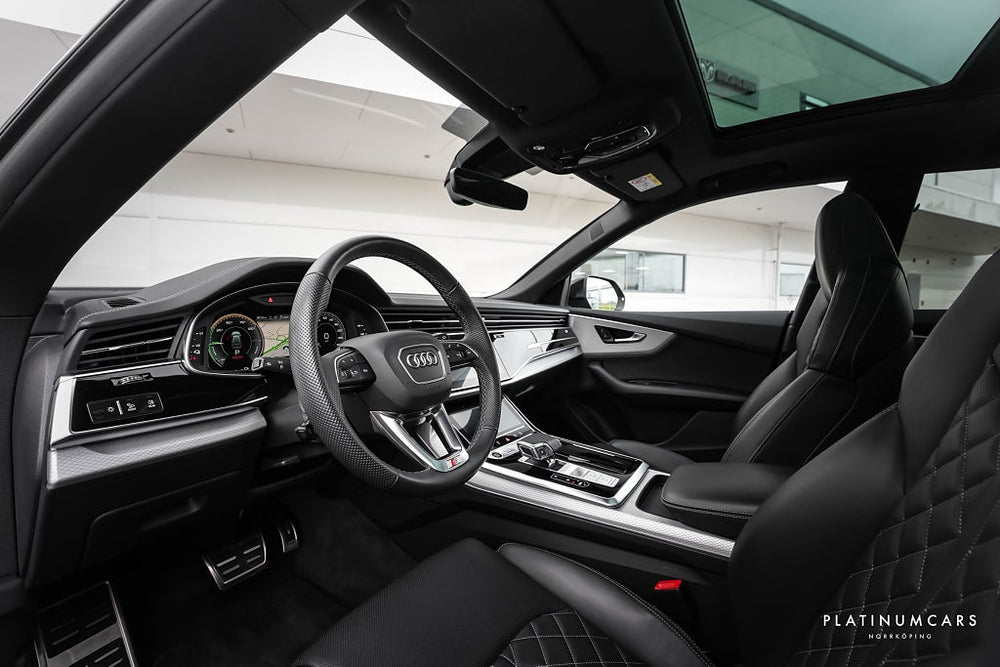 Audi Q8 60 TFSI e Q 490hk 2025 / Sv.såld / Selection / SPEC