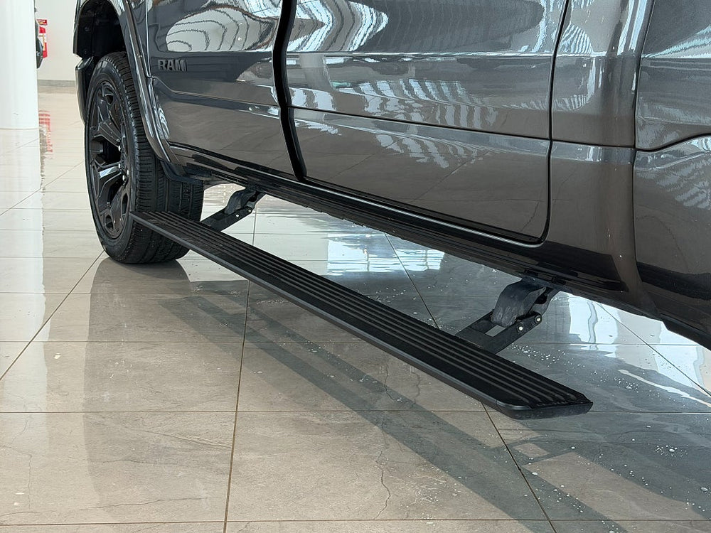 RAM 1500 Limited Night Edt Rambox Crew Cab / 5,7L V8 HEMI 401hk